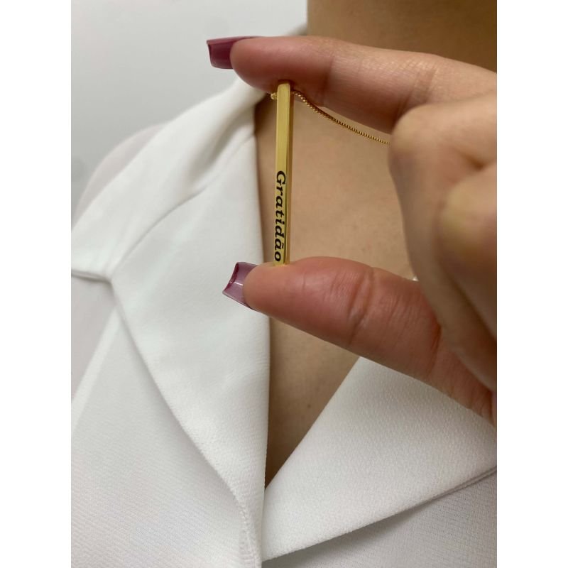 Colar com Pingente de Tubinho Personalizado